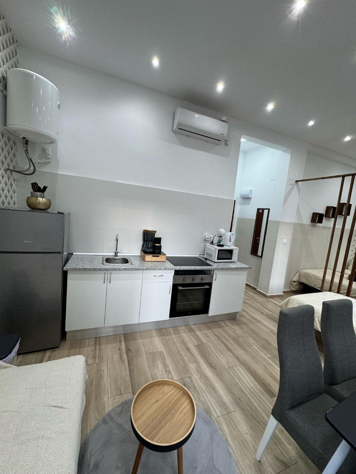Luxury Apartments Near The Beach And Downtown Centrum 8 Alicante Eksteriør billede