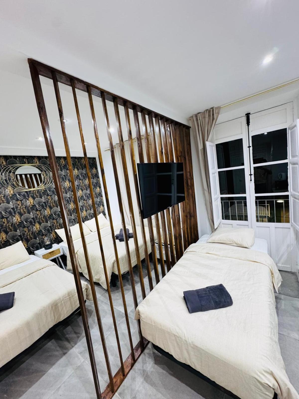 Luxury Apartments Near The Beach And Downtown Centrum 8 Alicante Eksteriør billede